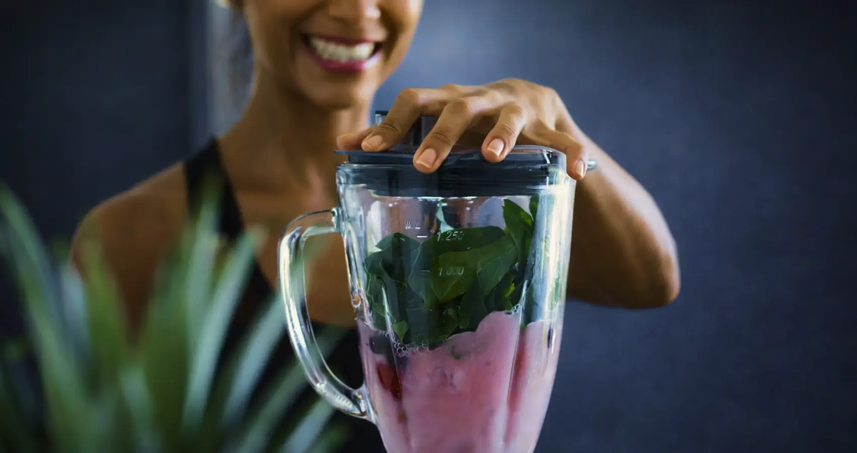 Woman is making fertility smoothie